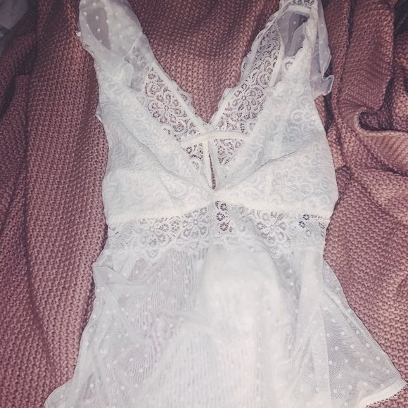All White Lace Lingerie Bodysuit - Picture 2 of 2